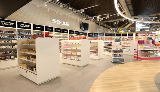 Lagard&egrave;re Travel Retail - Aelia Duty Free - Duty Free &amp; Fashion