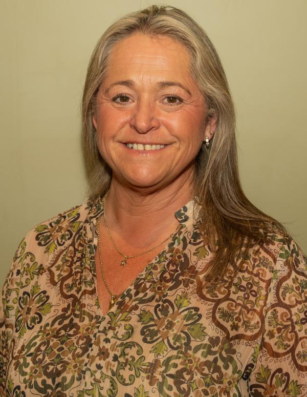 michelle madeley headshot